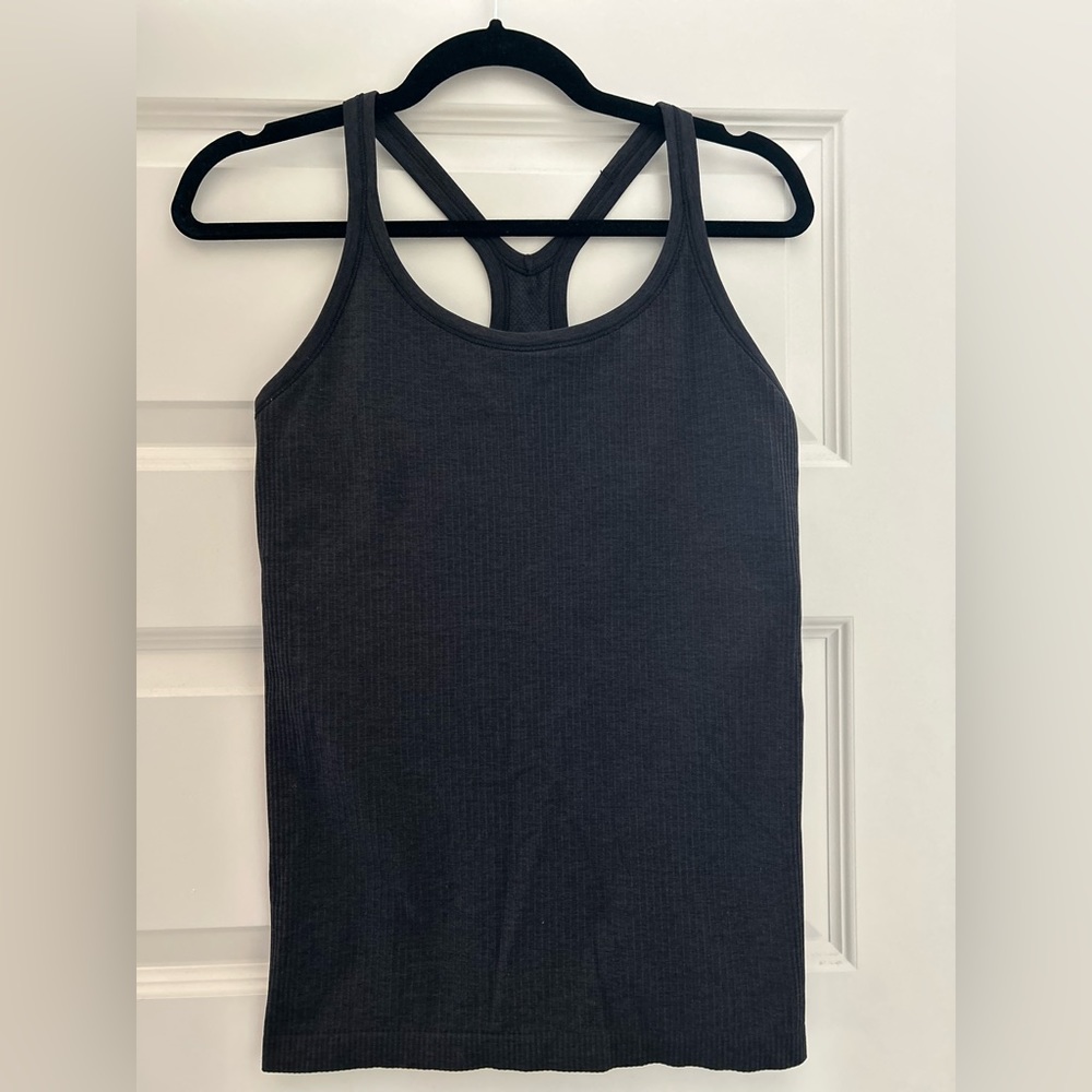 Lululemon Ebb to Street Black sz 10